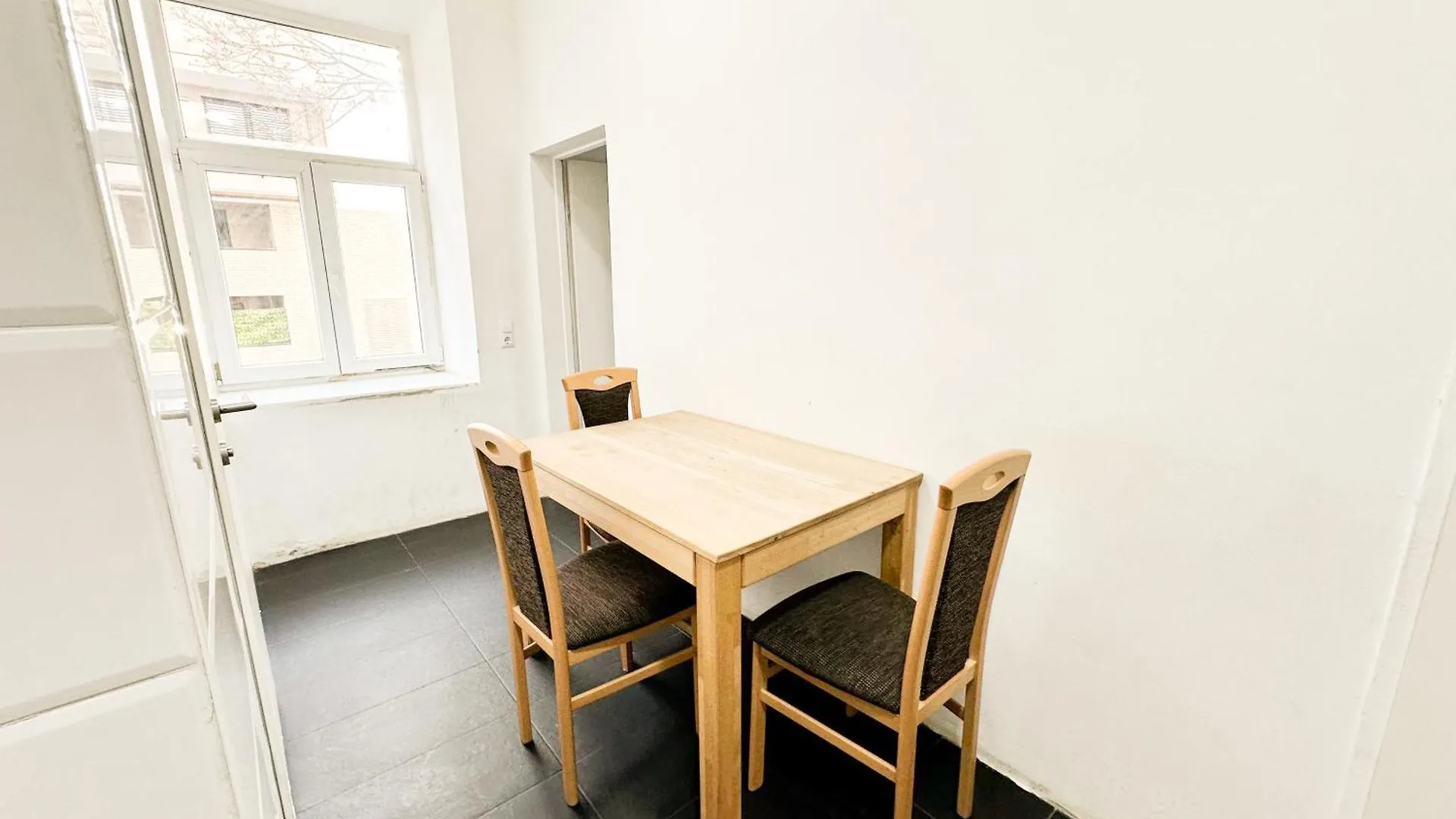 Cozy Rooms In Brigittenau Area Mm7 Vienna 0*,  Austria