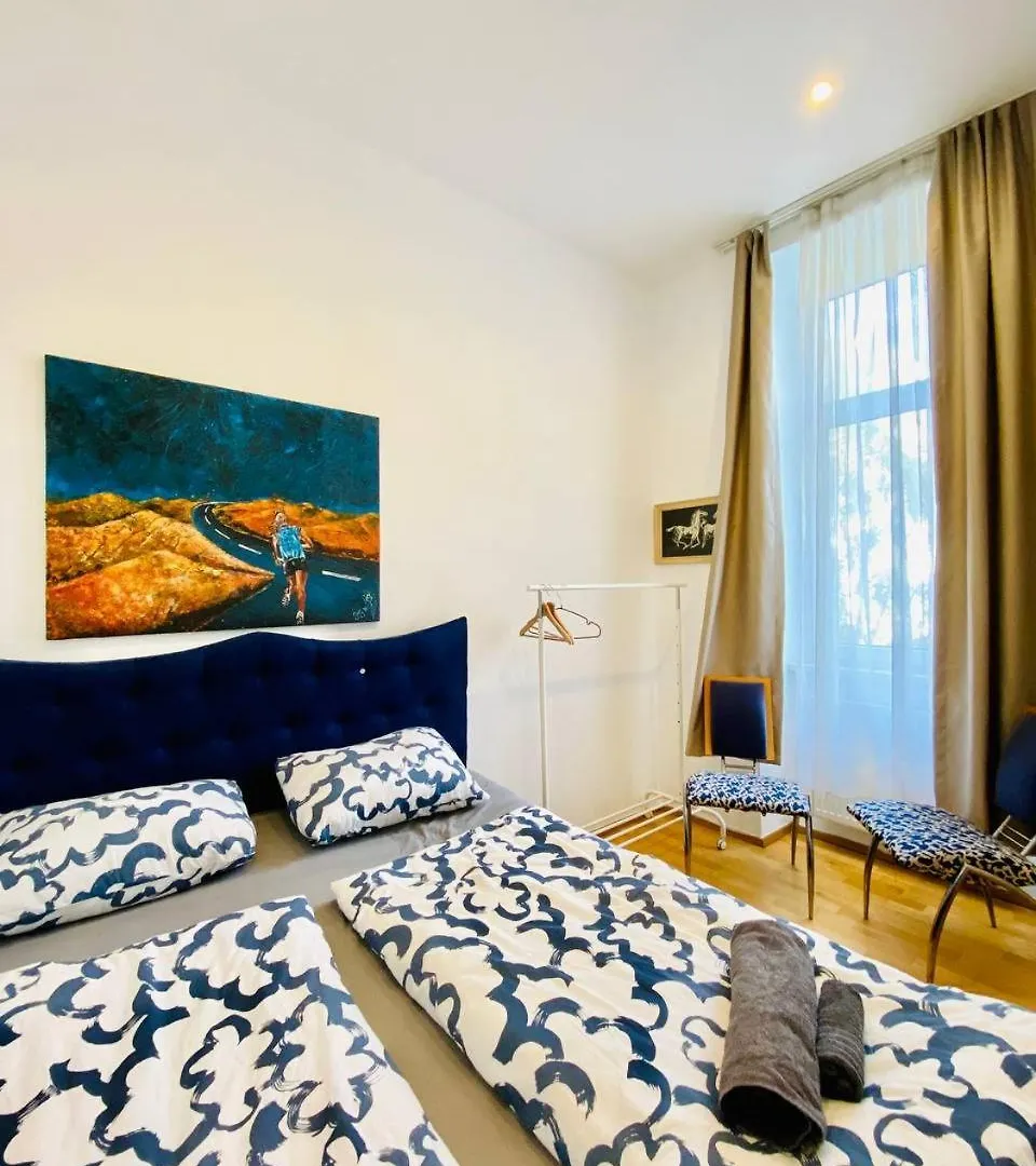 Cozy Rooms In Brigittenau Area Mm23 비엔나 홈스테이
